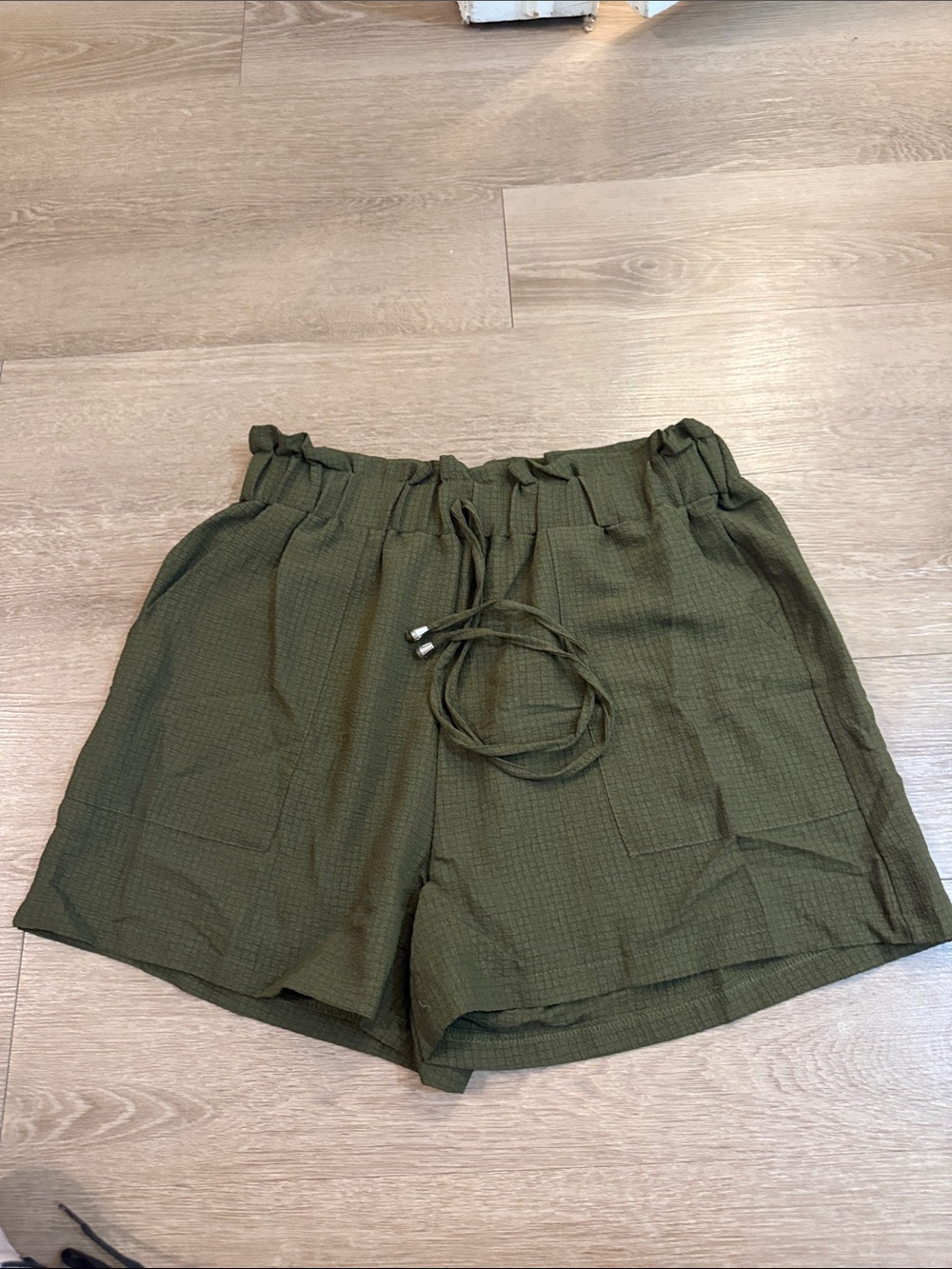 SHEIN Olive Green High Waist Paperbag Drawstring Shorts